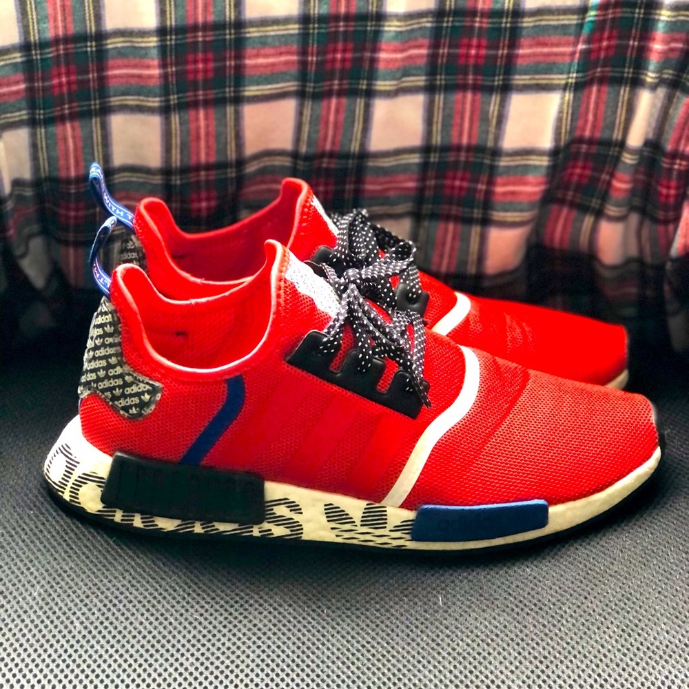 Adidas NMD R1 active red/black sneaker sz11.5 men